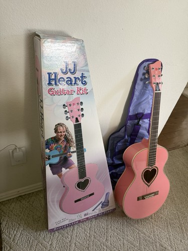 Heart acoustic guitar - heart,